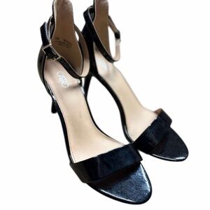 Elegant Black Patent Leather Heels